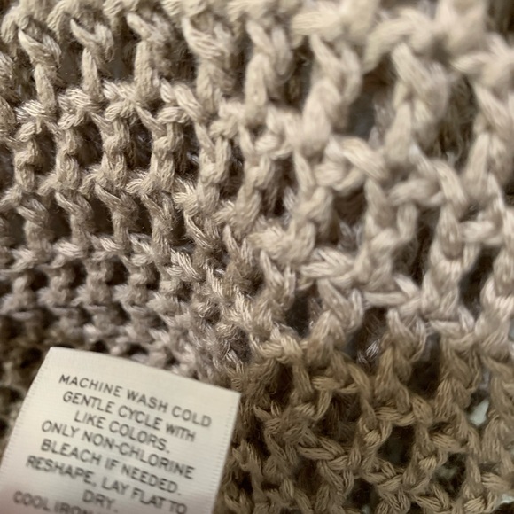 HALOGEN BEIGE CROCHET KNIT TANK BLOUSE Size Small - Picture 11 of 15